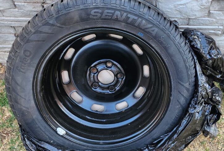 1000126715 1000126715