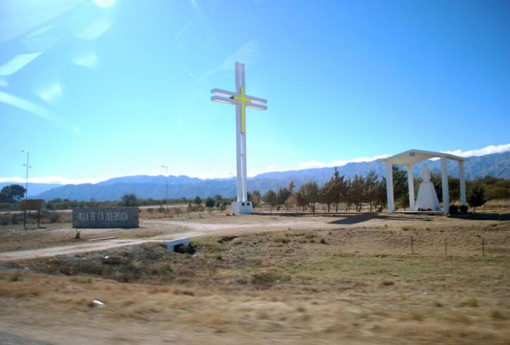 acceso-villa-de-la-quebrada
