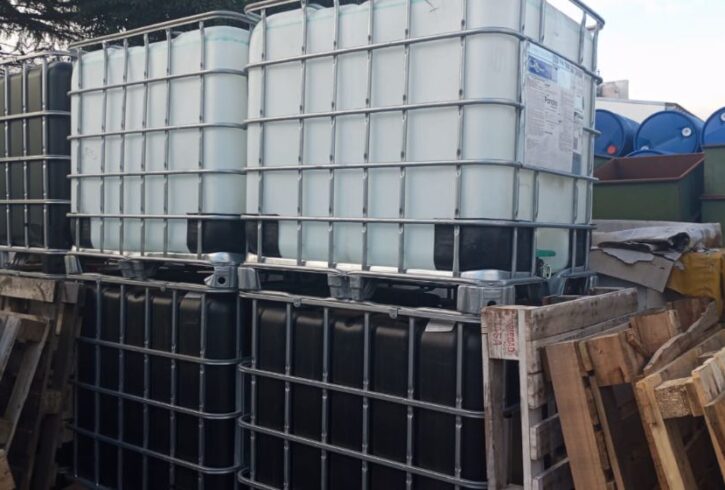 70ab257c-d742-4b72-b394-dcfa3a1413ed 70ab257c-d742-4b72-b394-dcfa3a1413ed